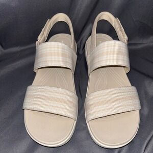 Easy Spirit Slingback Beige Striped Comfort Sandals Size 8.5M